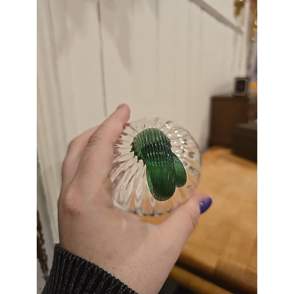 Unbranded this hand